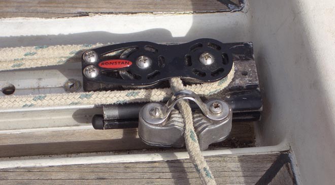 Traveller repair 5 ©  SW